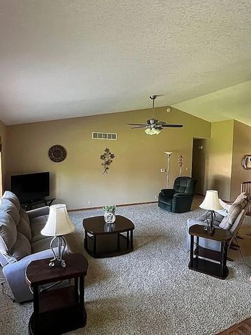 5407 Marius Drive, Cedar Falls, IA 50613