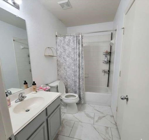 19514 Remington Martin Drive, Houston, TX 77073