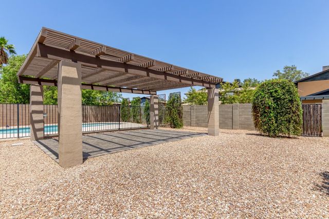 2609 N Nebraska Street, Chandler, AZ 85225