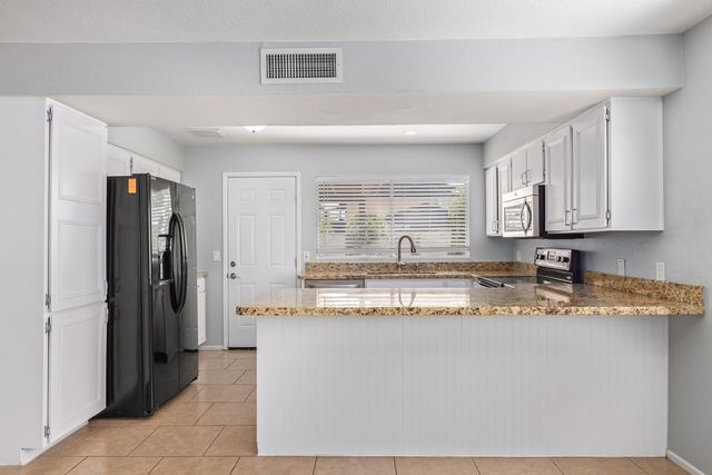 2609 N Nebraska Street, Chandler, AZ 85225