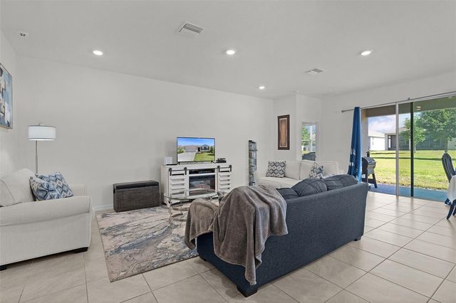 5092 STOKES WAY, Wildwood, FL 34785