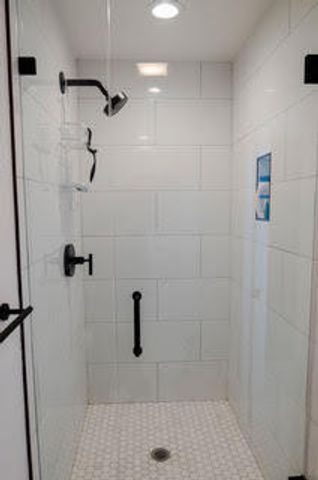 606 Mainsail Circle, Jupiter, FL 33477