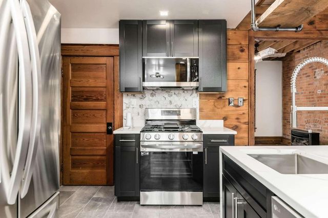 871 Delaware Avenue, Columbus, OH 43215