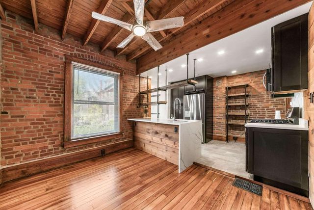 871 Delaware Avenue, Columbus, OH 43215