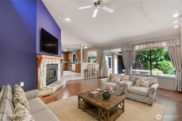4013 Creek Place, Mount Vernon, WA 98273