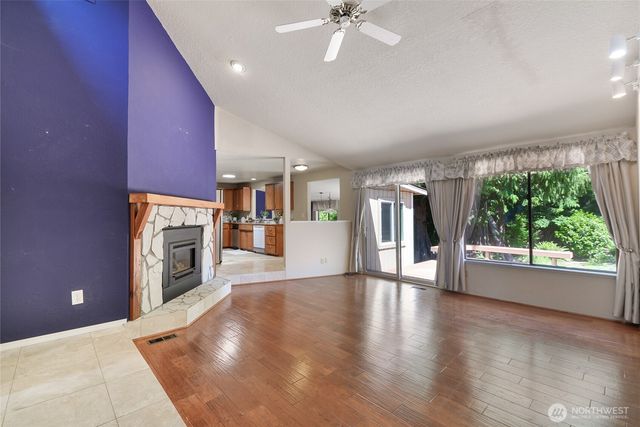 4013 Creek Place, Mount Vernon, WA 98273