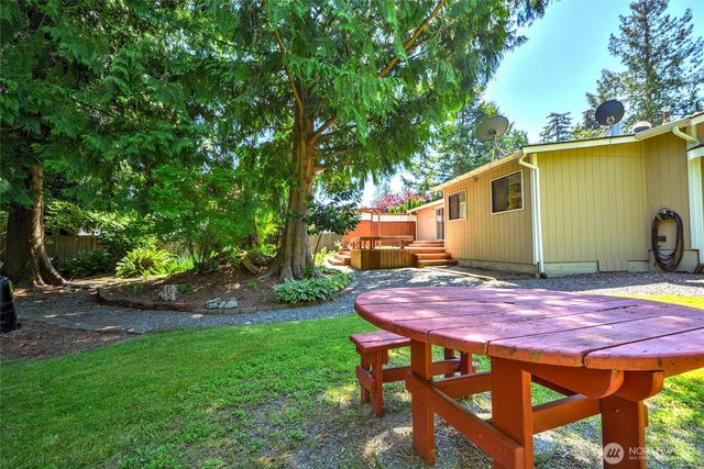 4013 Creek Place, Mount Vernon, WA 98273