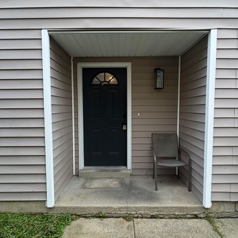 3317 Fox Trace Road, Lexington, KY 40515