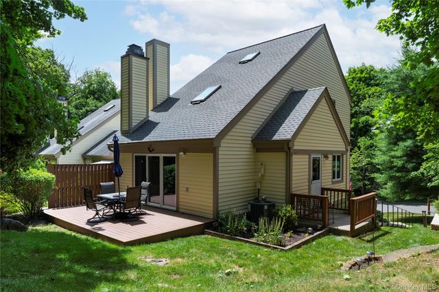 3501 Homestead Court, Peekskill, NY 10566