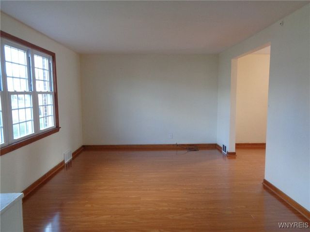 132 June Road, Tonawanda, NY 14217