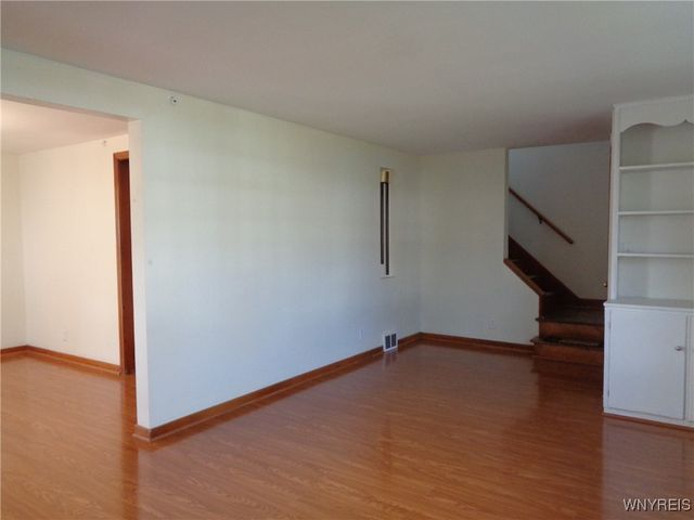 132 June Road, Tonawanda, NY 14217