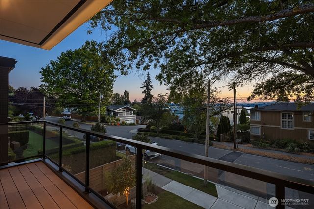 6508 103rd Avenue NE, Kirkland, WA 98033