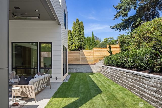 6508 103rd Avenue NE, Kirkland, WA 98033