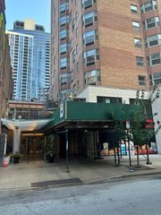 8 W Chestnut Street 21F, Chicago, IL 60610