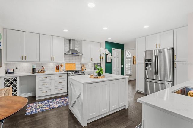 533 W YALE STREET, Orlando, FL 32804
