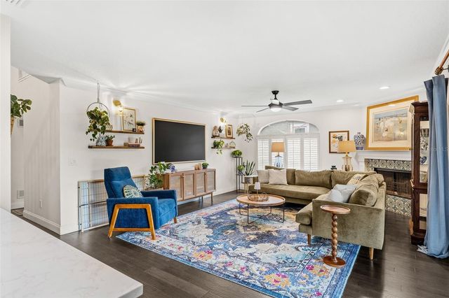 533 W YALE STREET, Orlando, FL 32804