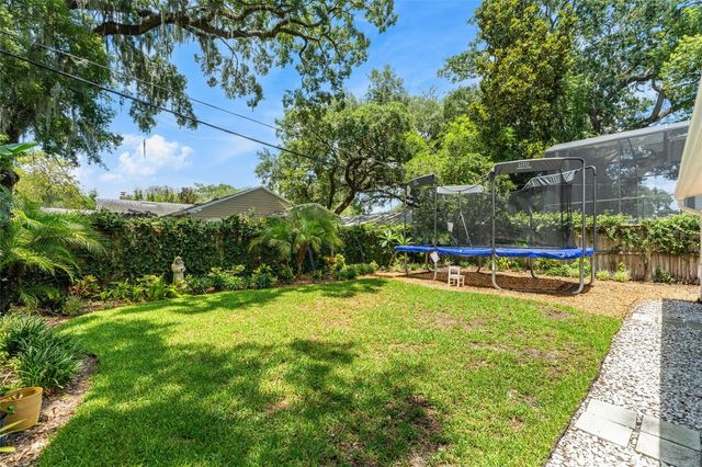 533 W YALE STREET, Orlando, FL 32804