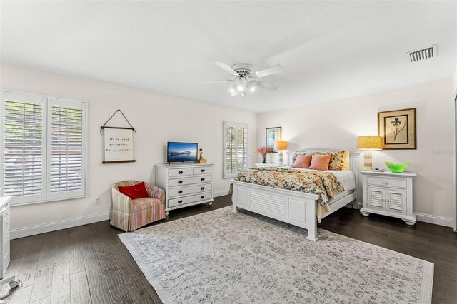 533 W YALE STREET, Orlando, FL 32804