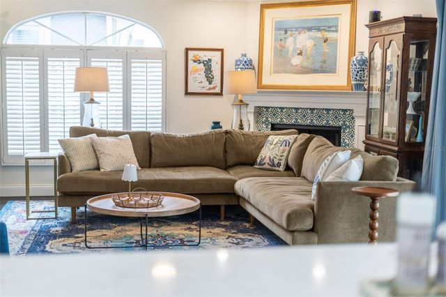 533 W YALE STREET, Orlando, FL 32804