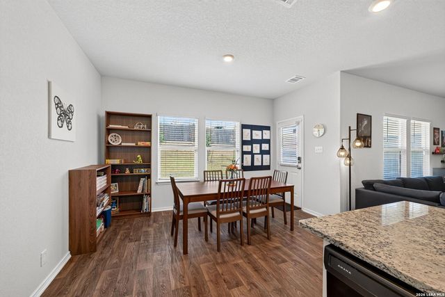 6714 Greensleeves, San Antonio, TX 78252