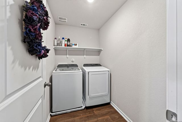 6714 Greensleeves, San Antonio, TX 78252