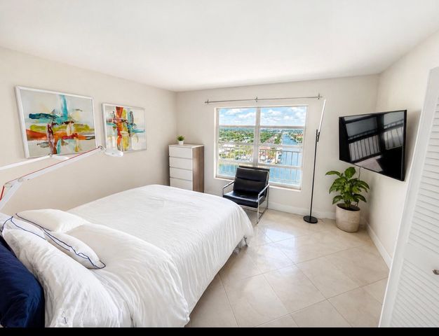 1021 Hillsboro Mile Hillsboro Mile 1008, Hillsboro Beach, FL 33062