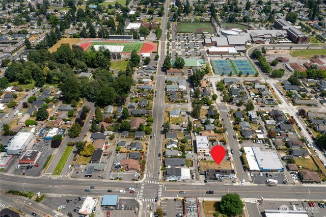 3073 3rd Street NE, Auburn, WA 98002