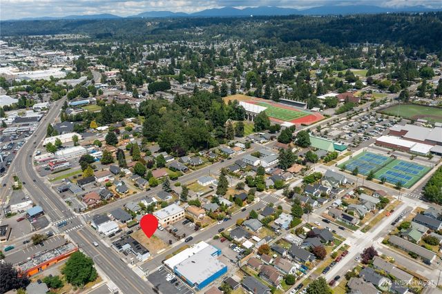 3073 3rd Street NE, Auburn, WA 98002