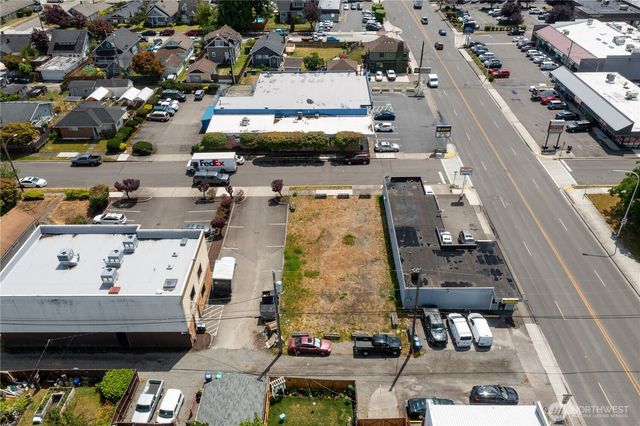 3073 3rd Street NE, Auburn, WA 98002