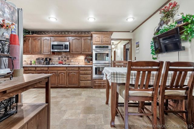 4152 W Oak Street, Skiatook, OK 74070