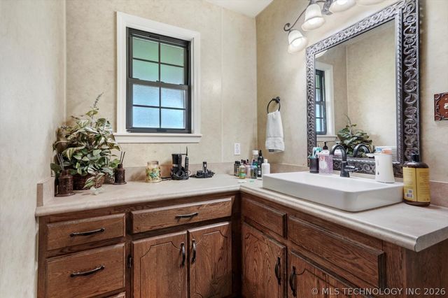 4152 W Oak Street, Skiatook, OK 74070