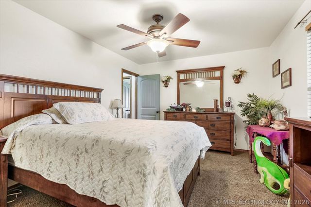 4152 W Oak Street, Skiatook, OK 74070