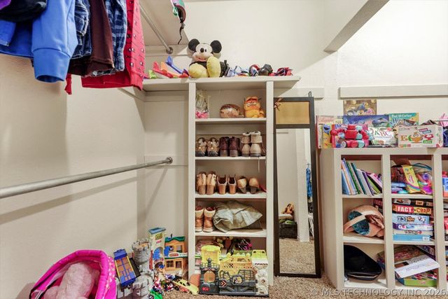 4152 W Oak Street, Skiatook, OK 74070