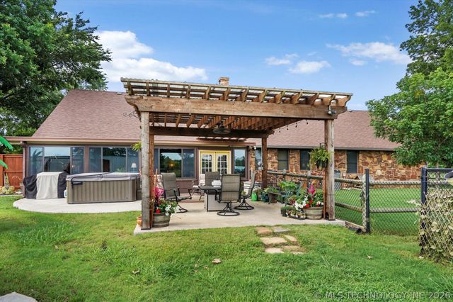 4152 W Oak Street, Skiatook, OK 74070