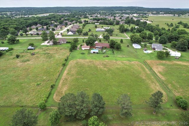 4152 W Oak Street, Skiatook, OK 74070