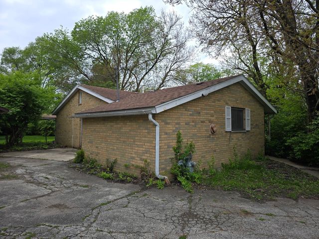 8621 W 167th Place, Orland Park, IL 60462