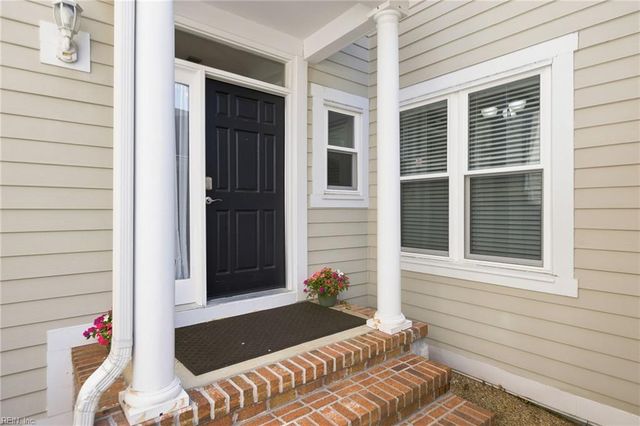 1050 Collection Creek WAY, Virginia Beach, VA 23454