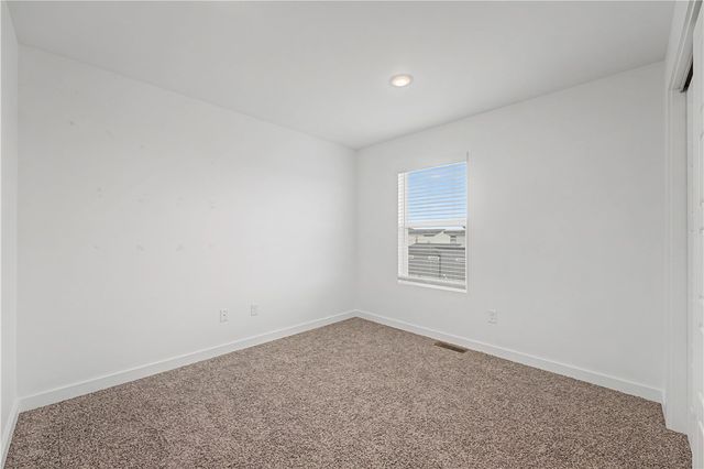 651 St Charles Place, Bentonville, AR 72713