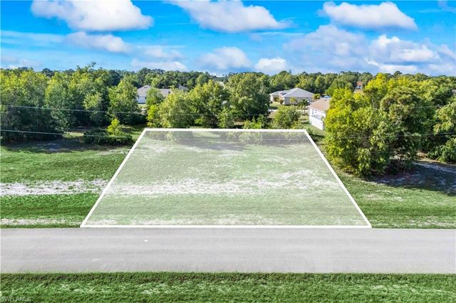 4526 NW 36th PL, Cape Coral, FL 33993