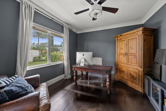 2106 Sunderland Avenue, Wellington, FL 33414