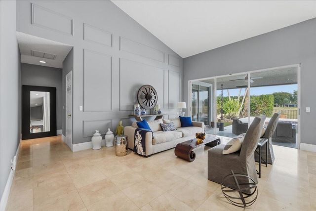 2106 Sunderland Avenue, Wellington, FL 33414