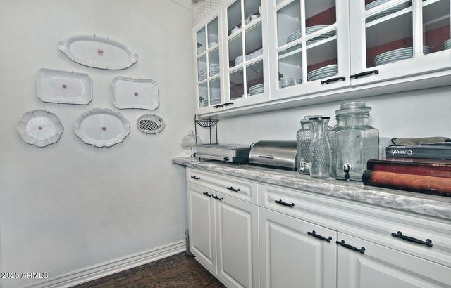 1605 S ASH Drive, Chandler, AZ 85286