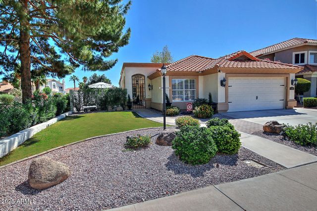 1605 S ASH Drive, Chandler, AZ 85286
