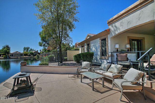1605 S ASH Drive, Chandler, AZ 85286