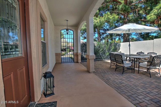 1605 S ASH Drive, Chandler, AZ 85286
