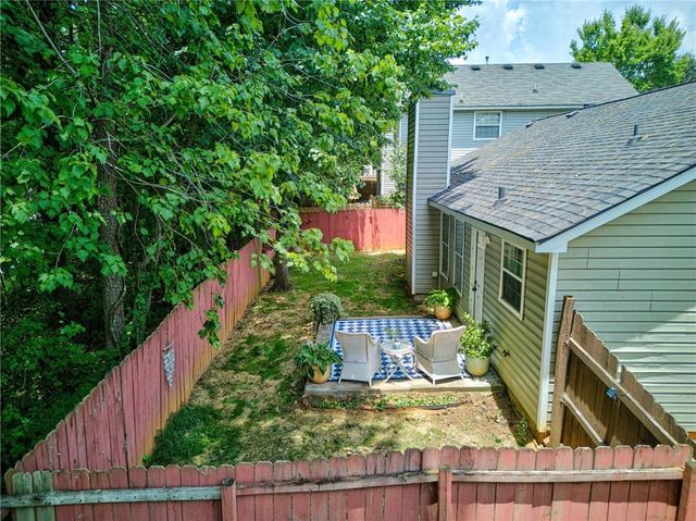 2343 Rambling Way, Lithonia, GA 30058