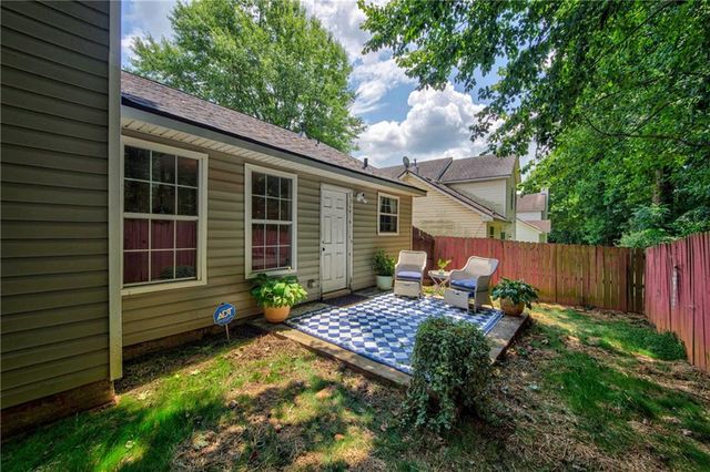 2343 Rambling Way, Lithonia, GA 30058