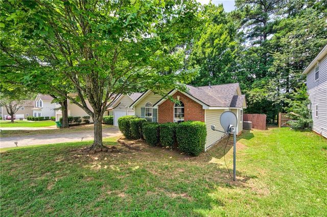 2343 Rambling Way, Lithonia, GA 30058