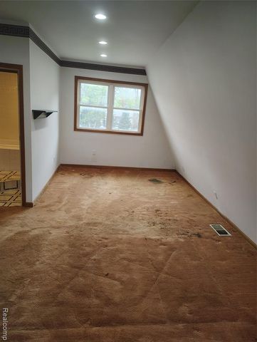 53540 W 12 Mile Road, Wixom, MI 48393