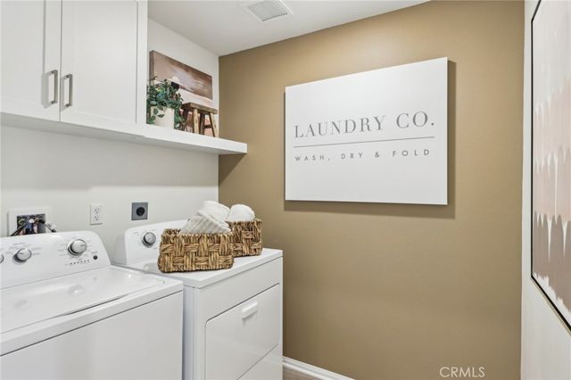 6382 Moonfire Lane 4, Fontana, CA 92336